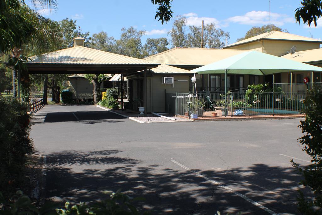Lake Forbes Motel Exterior foto